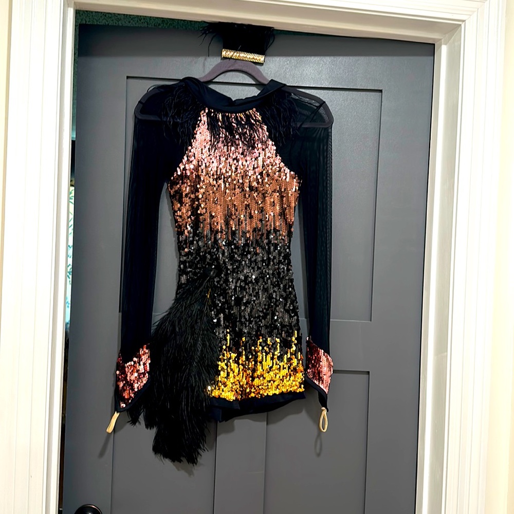 Can can girl inspired. New Orleans Mardi Gras costume
